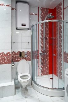 душевой уголок в совмещенном санузле