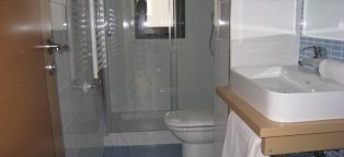 Санузел в Маленькой Комнате